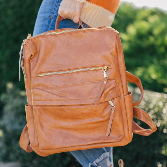 ? CHLOE CONVERTIBLE BACKPACK